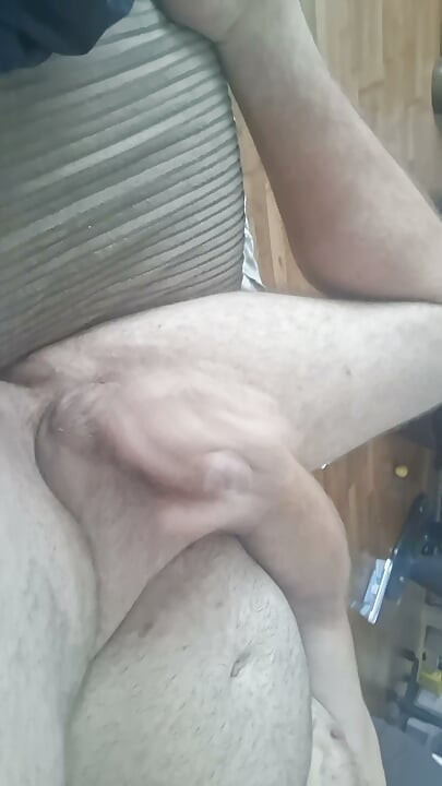 Shaven cock