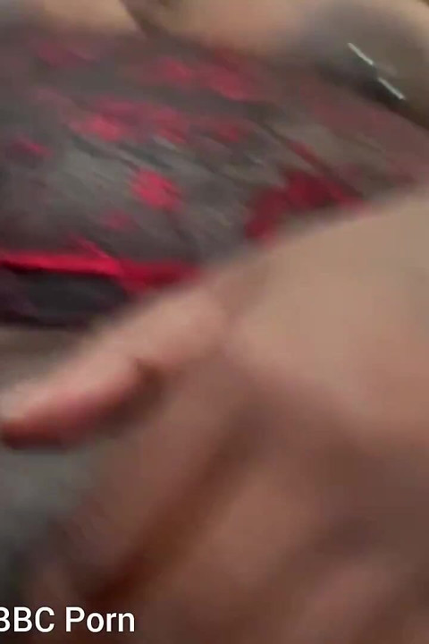 Closeup Playing with My Hairy Fat Pussy