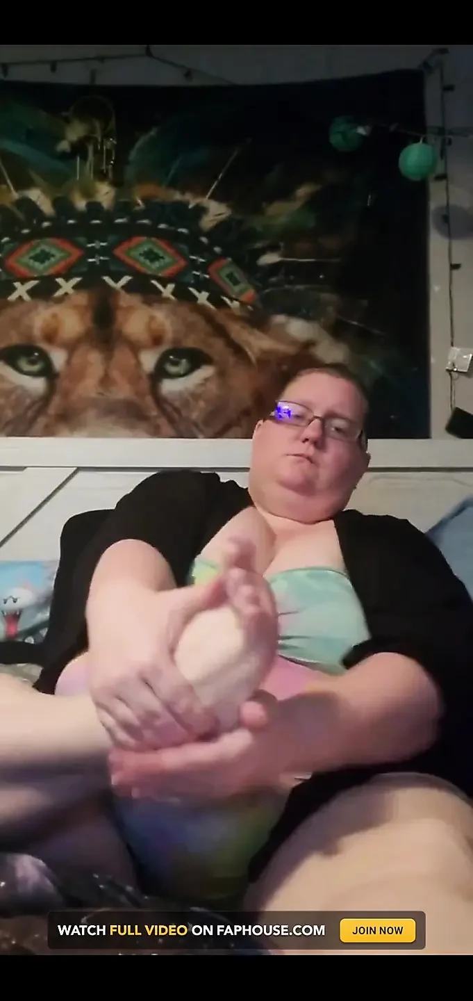 Come Rub My Feet