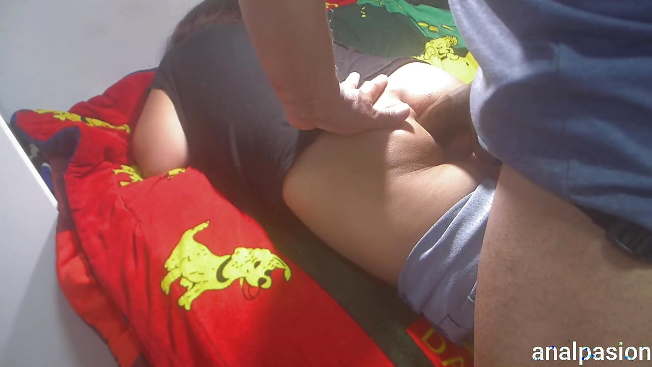 Dit doet pijn, maar ik vind het leuk, mijn beste anale cumshots -compilatie met een enorme grote zwarte lul