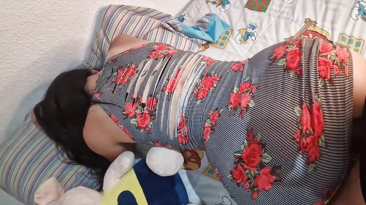 NOVA COMPILAÇÃO DE EXTREMAS GOZADAS AMADORAS EM PRIMEIRO PLANO E GOZADA INTERNA - LINDA MENINA DE 18 ANOS CHEIA DE PORRA