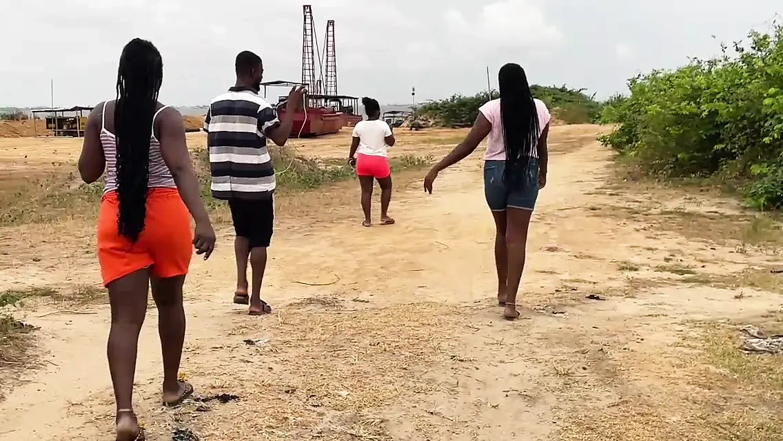 A YOUNG 19 YEAR OLDS NIGERIA GIRLS AND BOYS GO TO FUCK