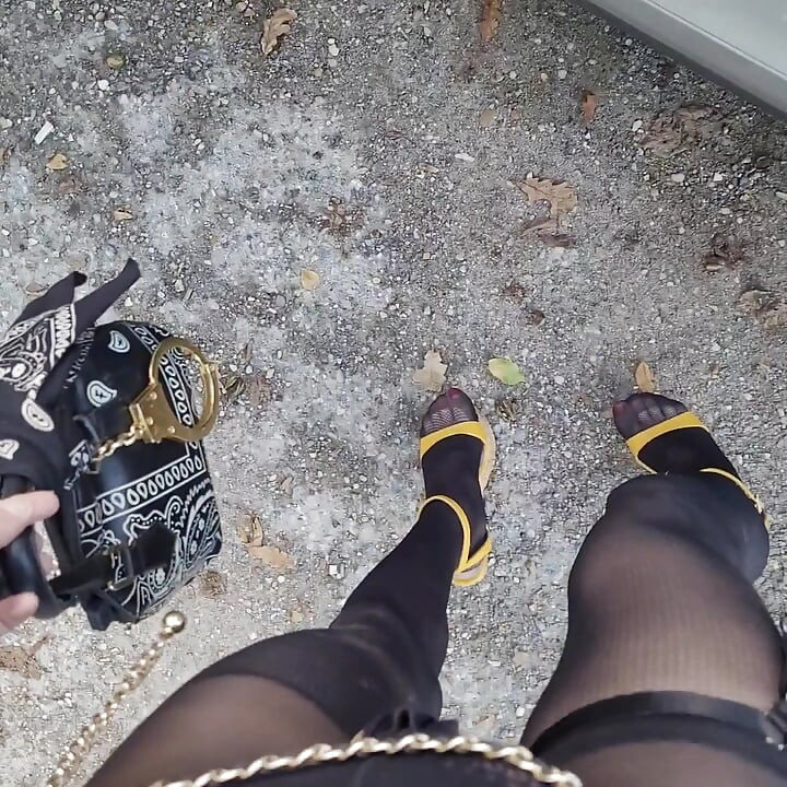 Exhibit P🚗U B L I C en Pute on a Parking Lot in the Forest, at La Faisanderie 91. Fanciful Tights, Thong [4sep25] Meet CoKiiNE! VaneSsaBiTCHx