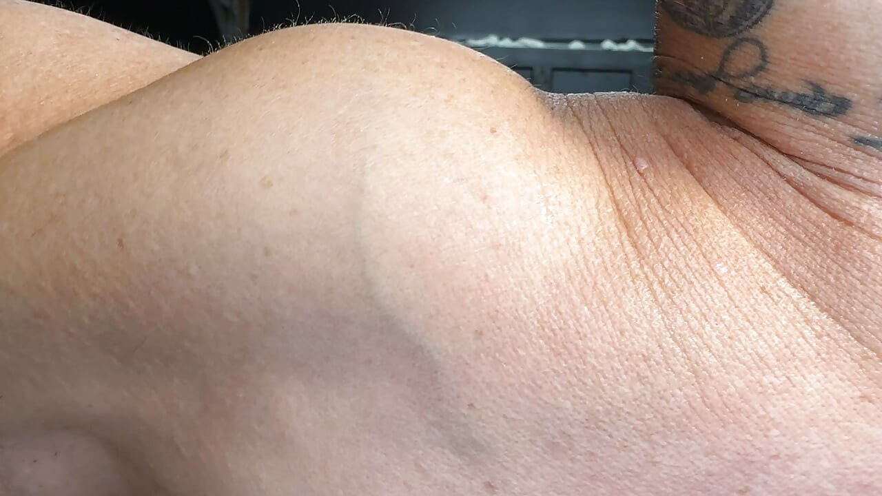 Cuck Vitamin Overdose:kandys Post Consumption Muscle Power