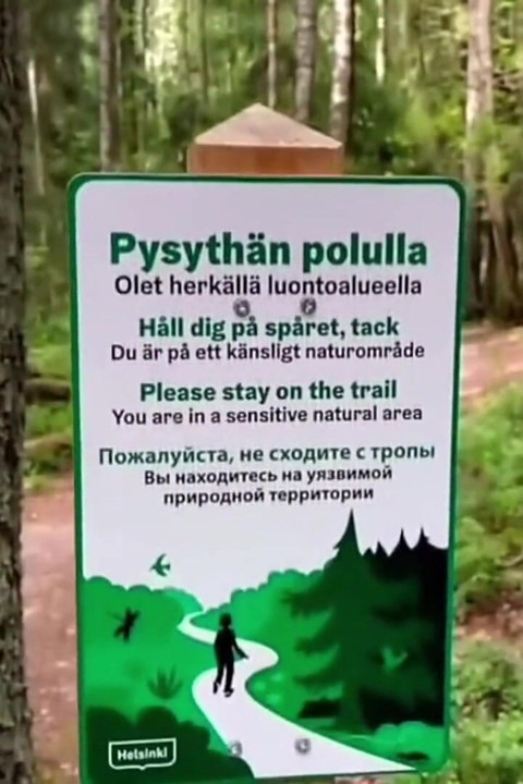 Bugil di Hutan Primeval