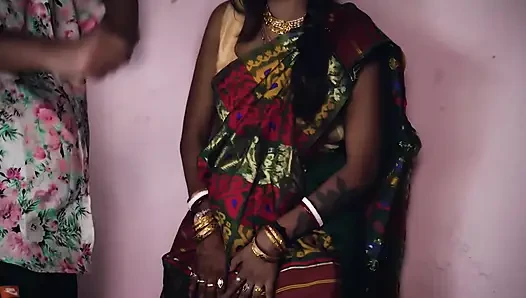 Step son ke samne hi uski step mother ko chod diya