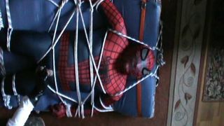 Spiderman s'amuse