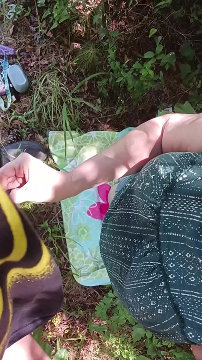 Heiße bBW wandern für einen lutschen und fick! | Clip 1