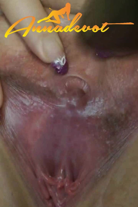 Fat plug for the shaved BBW cunt, my master fucks my shaved hole and you're up close, come squirt for me