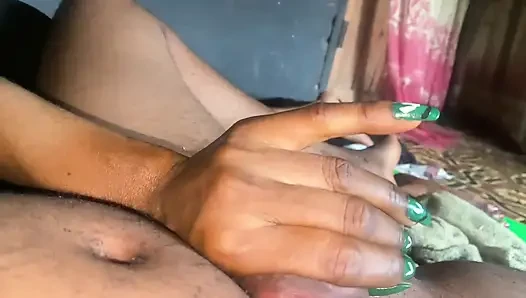 My boss wife secretly rubbed my dick