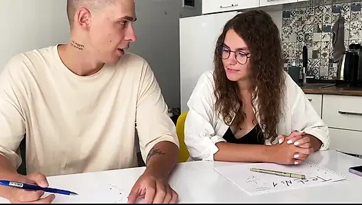 Seksi öğretmenimi siktikten sonra çok daha iyi çalışacağım