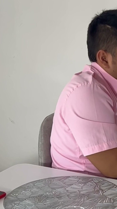 Η γραμματέας με τον μεγάλο κώλο απέτυχε στη δουλειά της | Clip 2