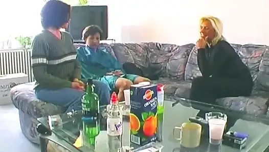 Blonde and Brunettes Finger Wet Pussies in Threesome