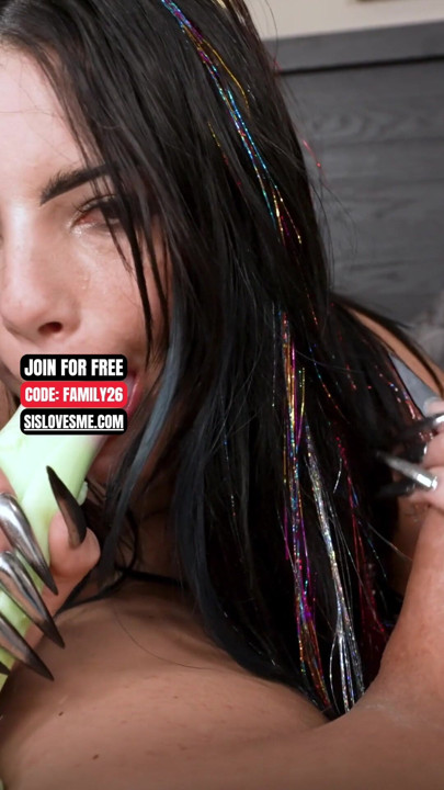 Bianca Bangs & Avery Wilds & Sky Wonderland & Ava Davis & Kitty Cam & Asteria Jade