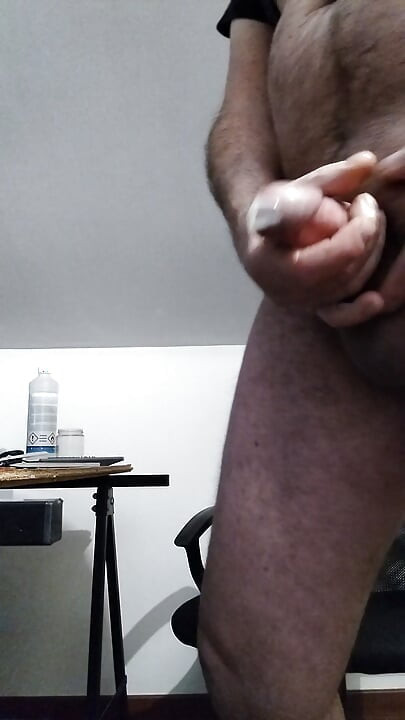 แตกในถุงยาง