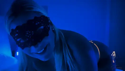 Lights Down, Glow up