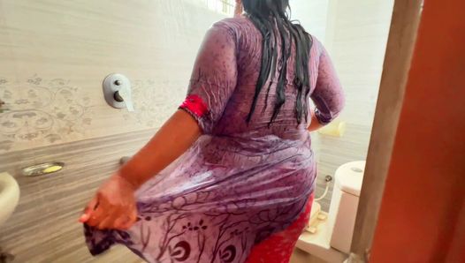 Toilet ki Andar Ayesha Bhabhi Ko Sat Debar ji Jabardast Kya Kand
