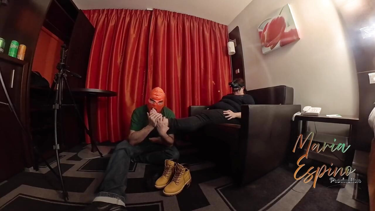 My Submissive Loves My Feet