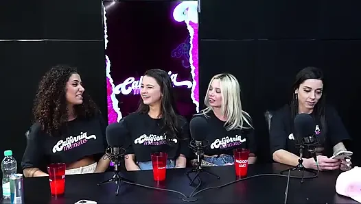 Pagode da ofensa - giovanna genesini, luiza marcato, lana borges ve natasha steffens