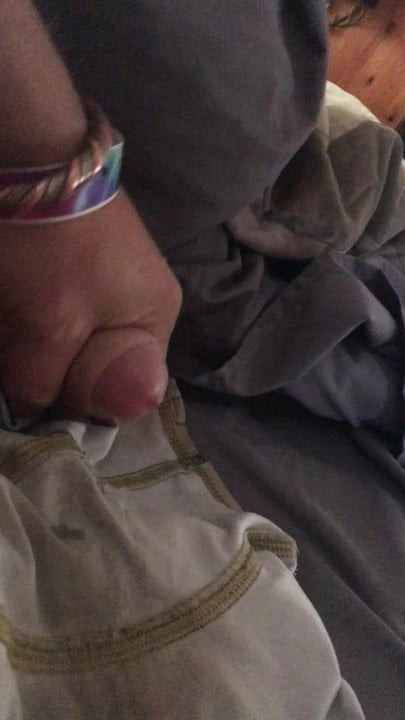 Quick cum shot