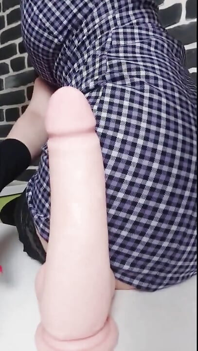 us dildo ko duhna - seksi chodne laayak mammi ginnagg
