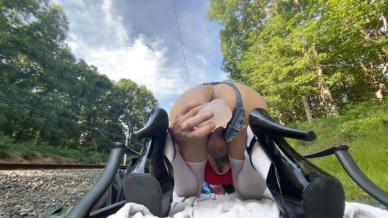 Outdoor sissy bimbo slut rough buttfuck