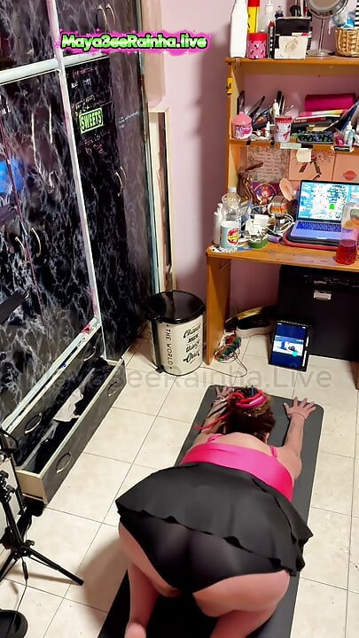 Estiramiento de yoga: empujando mi cuerpo hasta el límite