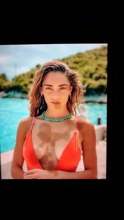 Počast spermi lorella bocia