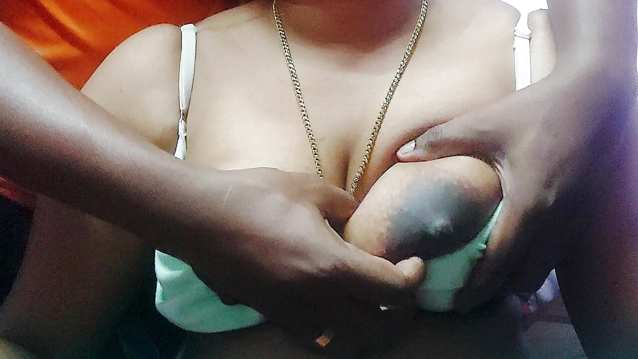 Desi mohini aunty hot sex with plumber