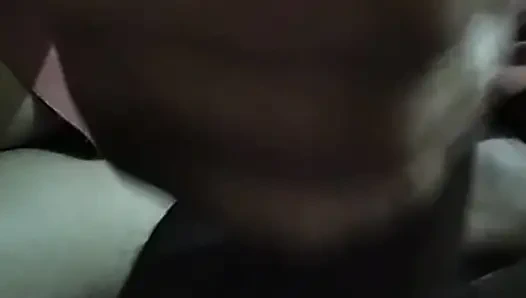 Bir komşus un karısı binmek istiyor