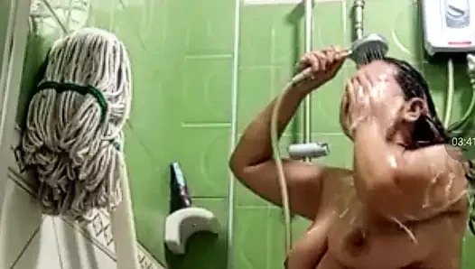 Just watching assy taking a bath in the morning