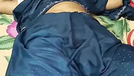 Indische schöne telugu-tante ghost fickt muschi mit heißem körper, ail fickt tante