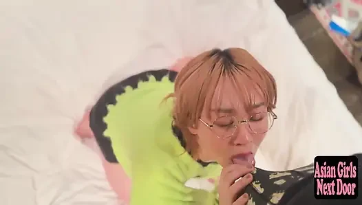 Terlalu Imut untuk Debut. Kenaikan idola cantik langkah-langkah ke dalam peran sorotan skandal pertamanya.