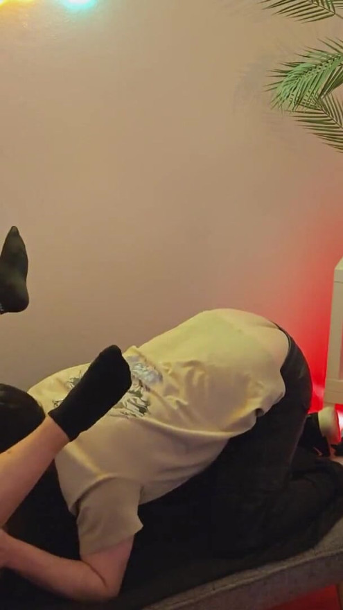 Straight Chubby Construction Worker Gets Sucked and His Ass Licked for the First Time by a Guy | Clip 2