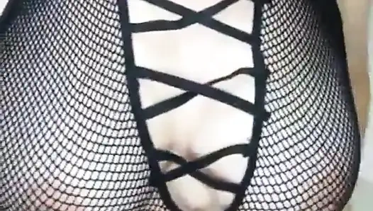 Heiße nachbarin, schick mir video