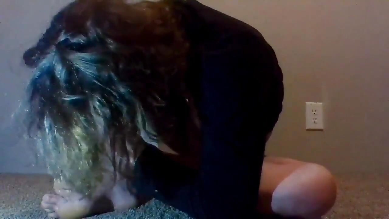 Toenail Chewing Fetish Fanclub Video of the Month (ffvotm); February 2022