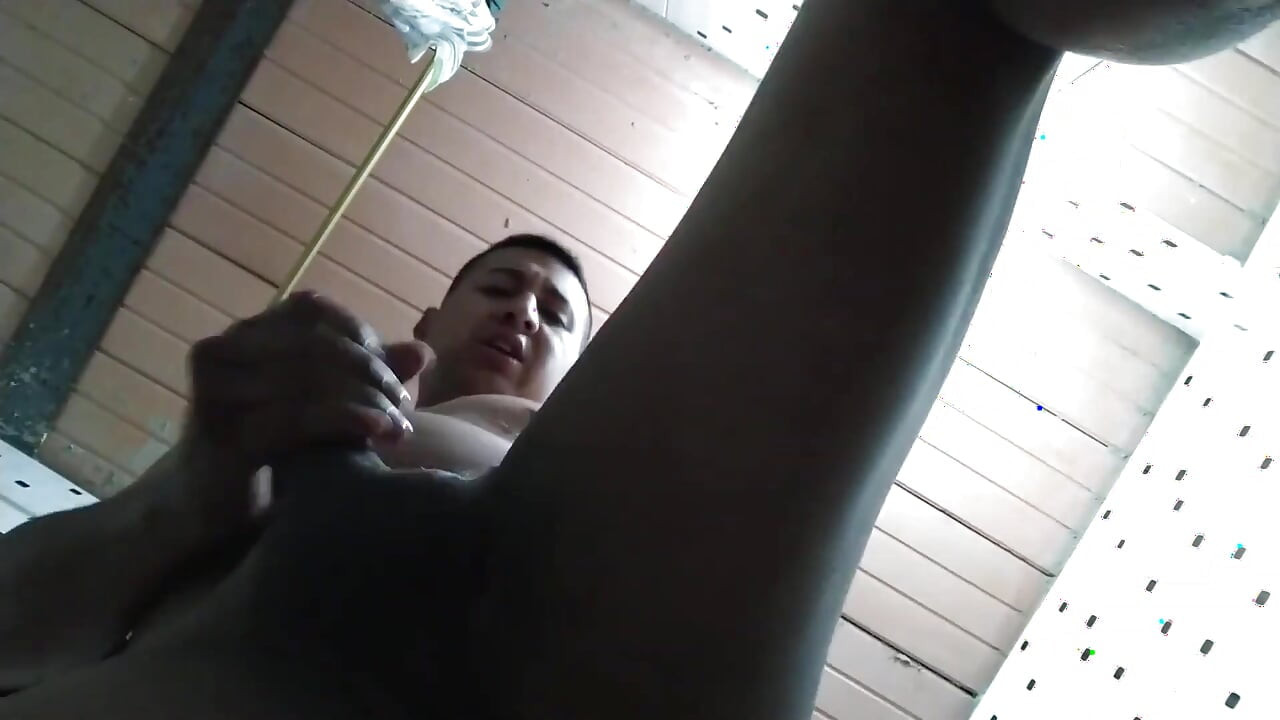 I Masturbate in the Bathroom and Cum