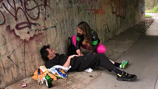 Deutsche DP-piss-schlampe Bekommt Wildes Doppelritt