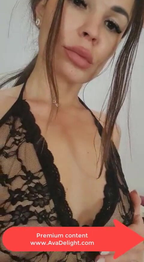 Avadelight - primeiro vídeo de provocação para xhamster