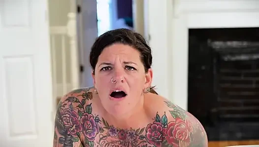 Carrie Capri Gets Fucked Doggie Style by Fucking Machine and Cums Hard!