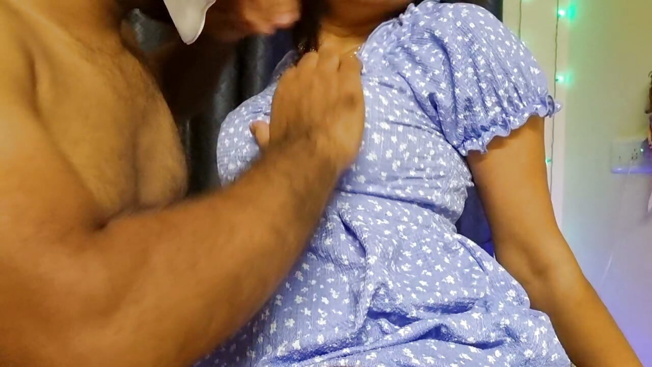 Lavanya pussy get open