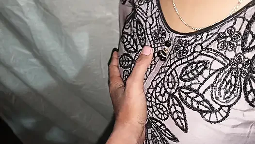 18 Years Old Desi Indian Beautiful Horniest My Step Sister, He Gave Me The Opportunity To Fuck Him Today.
