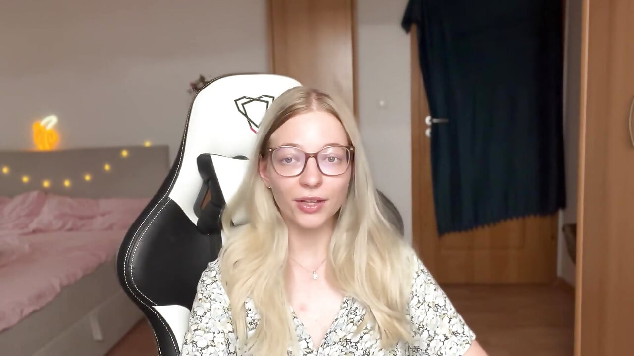 3 Types of Chastity Slaves