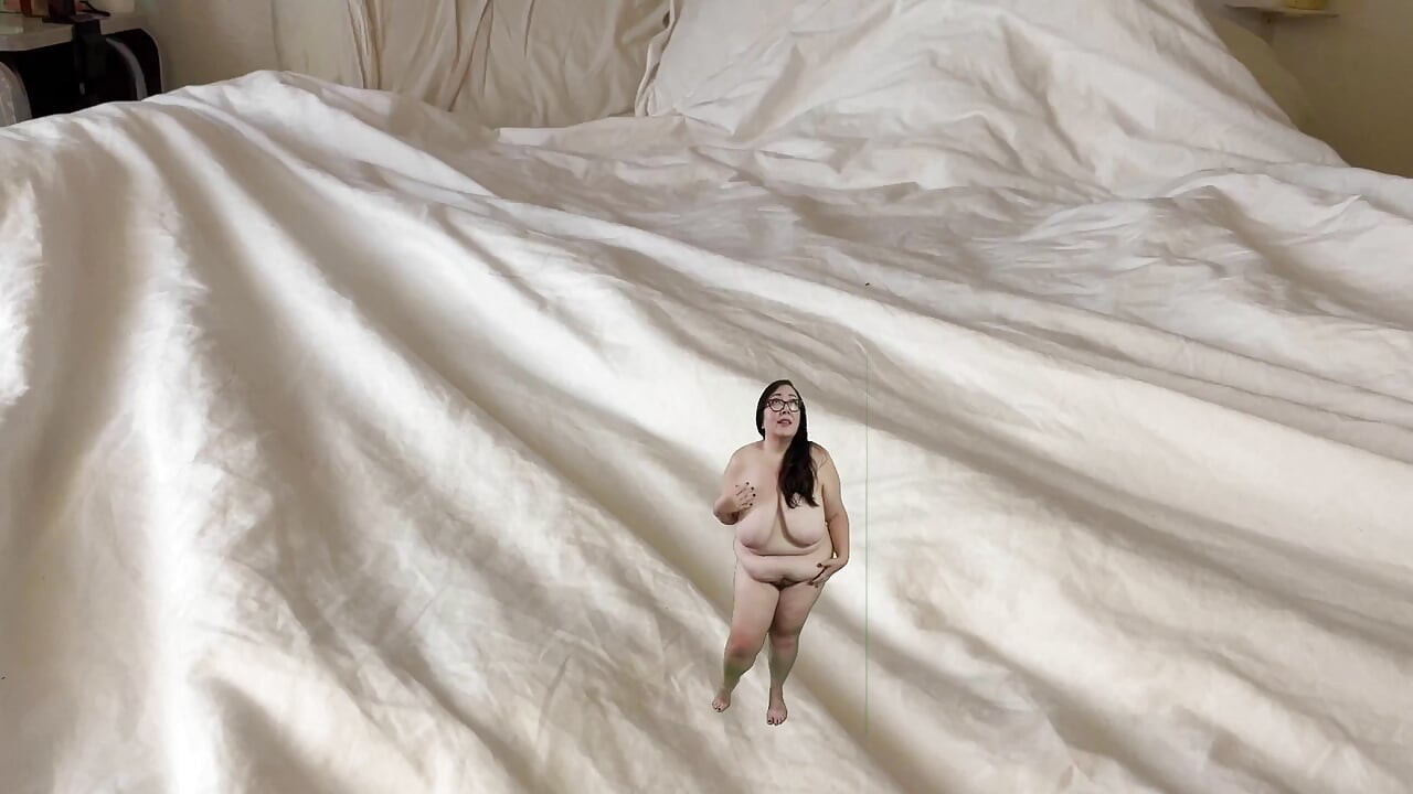 Shrunken macecha JOI