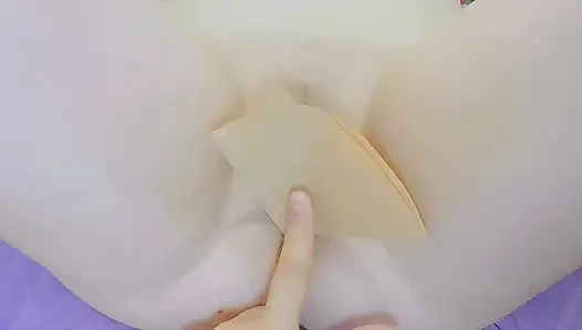 пью чай прямо из ее набухшей пизды