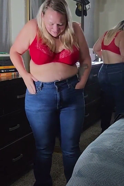 Too Tight to Fit Denim Jeans Try-on