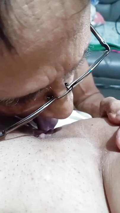 eating her wet and beautyful pussy