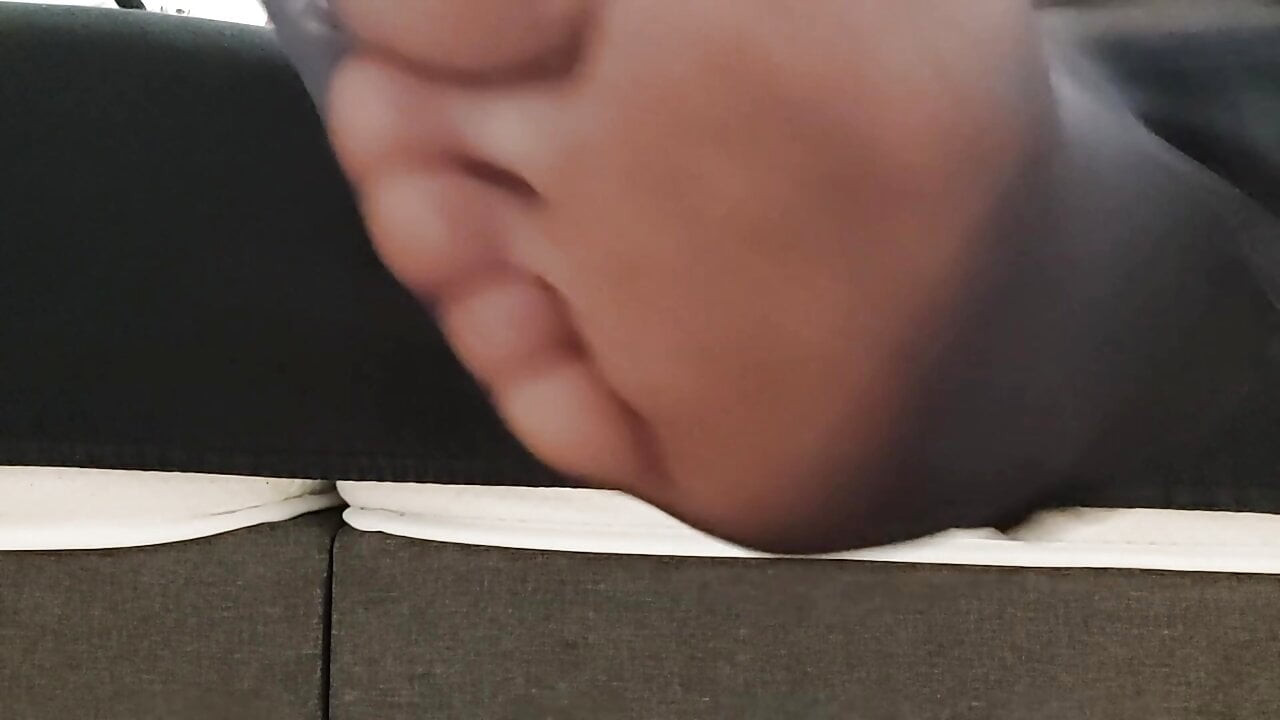 Nohy v nylonovém foot fetiš