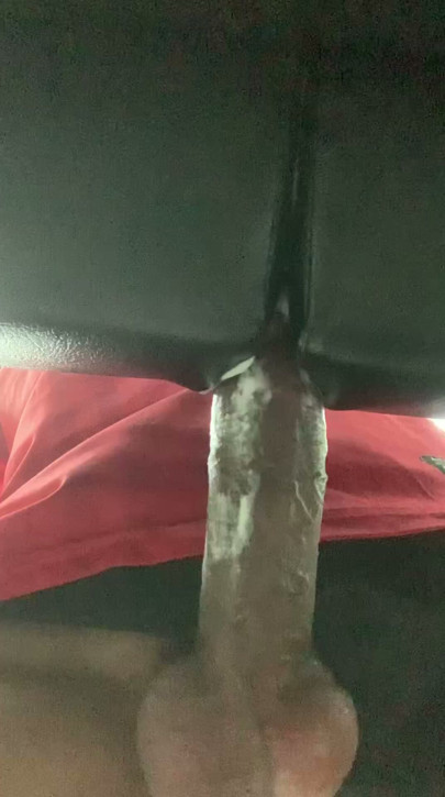 En iyi koltukta yarak sallama
