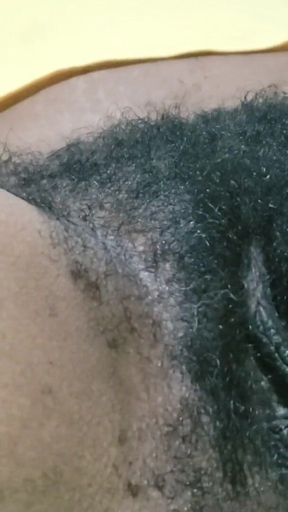 Chubby Redhead Babe & Hairy Pussy Close Up Embraces Intense Desire with Fiery Energy | Clip 1